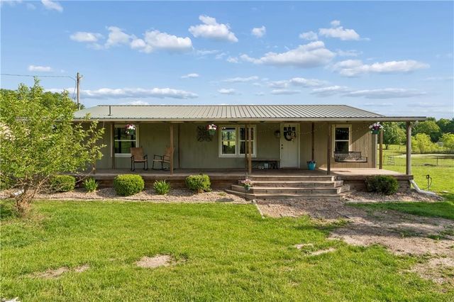 34100 E 189th Street, Pleasant Hill, MO 64080
