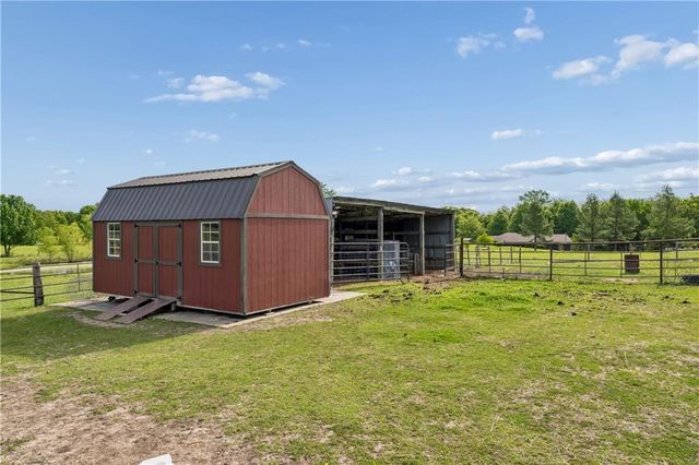 34100 E 189th Street, Pleasant Hill, MO 64080