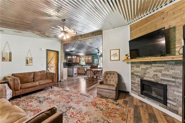 34100 E 189th Street, Pleasant Hill, MO 64080