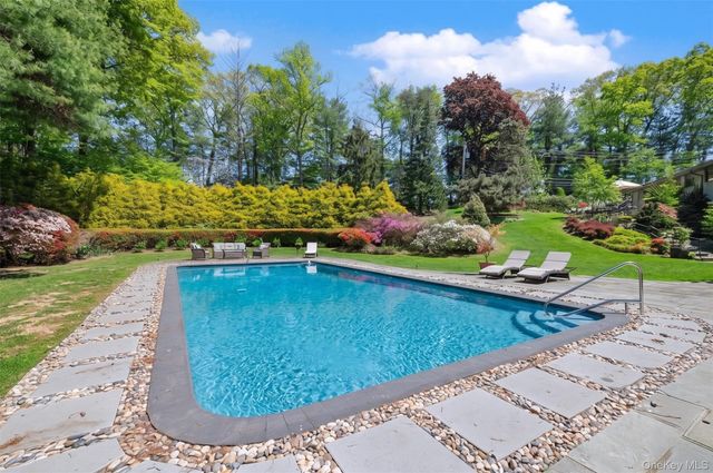 55 Rolling Hill Lane, Old Westbury, NY 11568