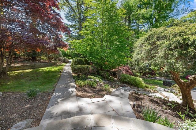 55 Rolling Hill Lane, Old Westbury, NY 11568