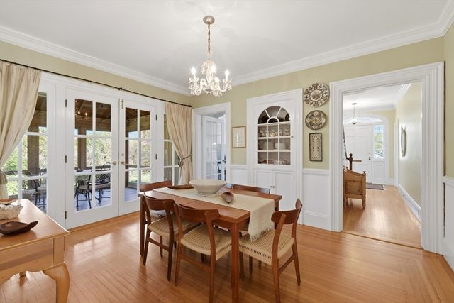 12 Hancock Ave, Lexington, MA 02420