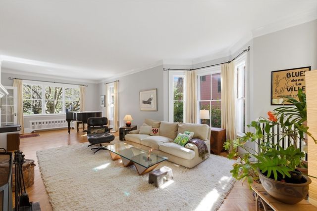 12 Hancock Ave, Lexington, MA 02420