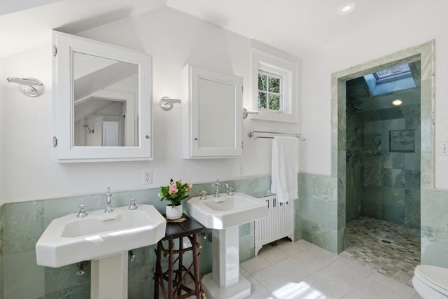 12 Hancock Ave, Lexington, MA 02420