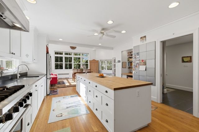 12 Hancock Ave, Lexington, MA 02420