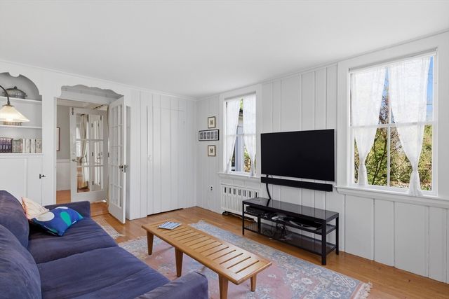 12 Hancock Ave, Lexington, MA 02420