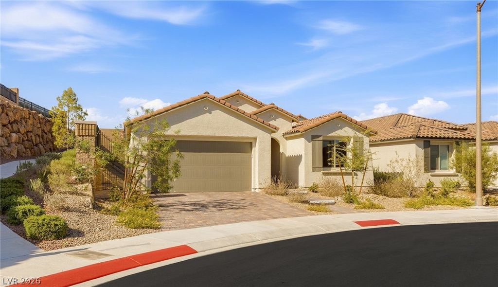 10984 Harlowe Grove Court, Las Vegas, NV 89166 — photo 2