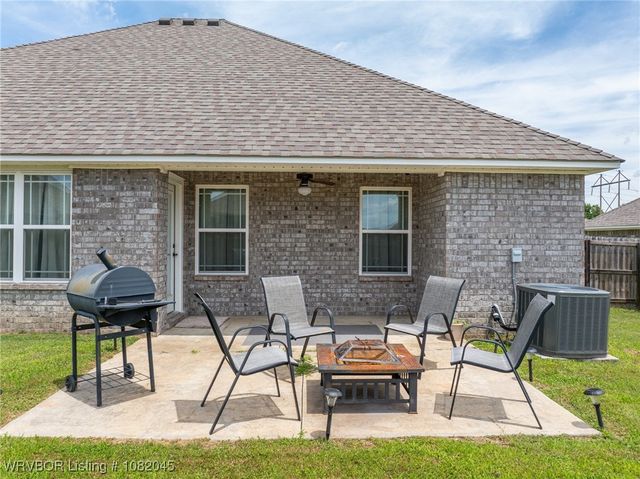 1138 Delta Drive, Van Buren, AR 72956