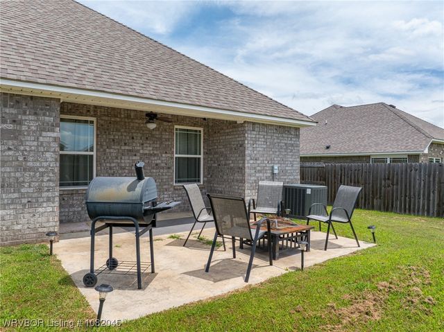 1138 Delta Drive, Van Buren, AR 72956