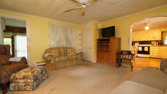 351 Towne St, North Attleboro, MA 02760