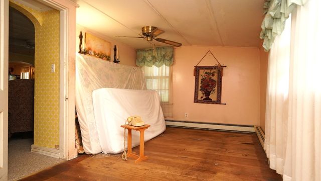 351 Towne St, North Attleboro, MA 02760
