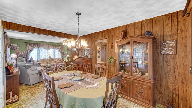 5567 N 350 E, Rolling Prairie, IN 46371