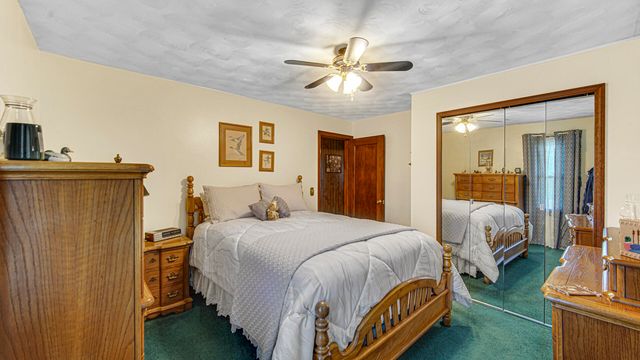 5567 N 350 E, Rolling Prairie, IN 46371