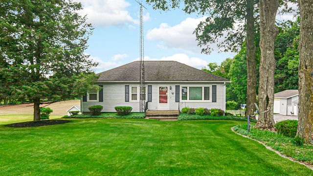 5567 N 350 E, Rolling Prairie, IN 46371