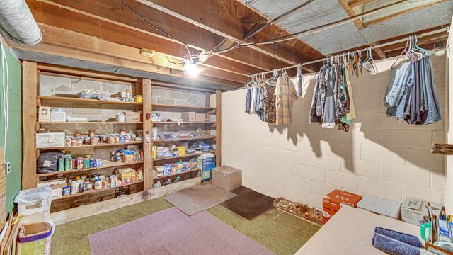 5567 N 350 E, Rolling Prairie, IN 46371