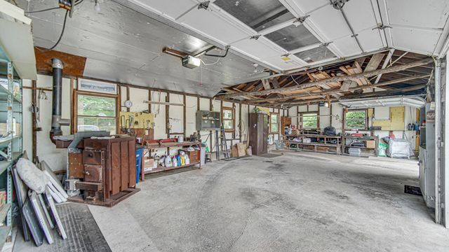 5567 N 350 E, Rolling Prairie, IN 46371