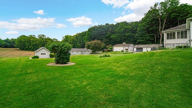 5567 N 350 E, Rolling Prairie, IN 46371