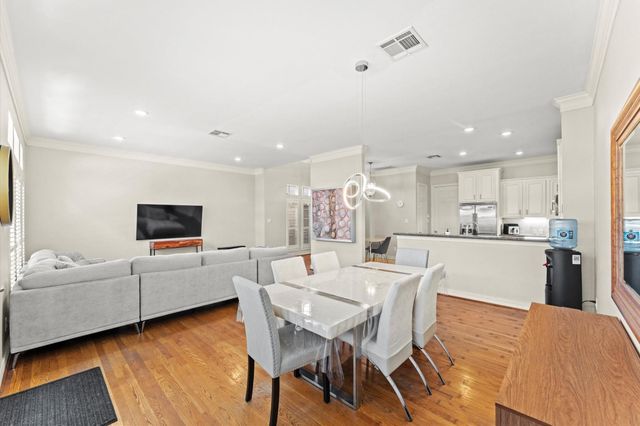 20 Stalynn Lane, Houston, TX 77027