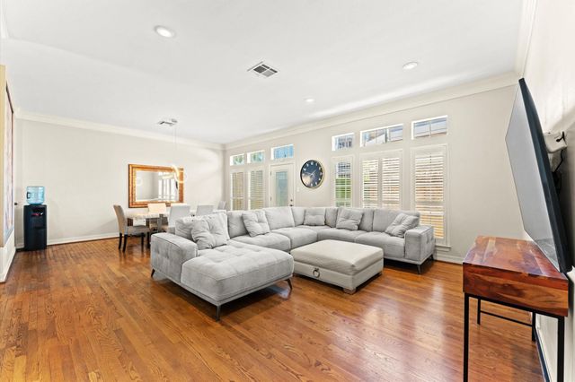 20 Stalynn Lane, Houston, TX 77027