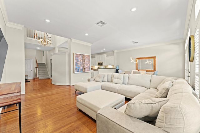 20 Stalynn Lane, Houston, TX 77027