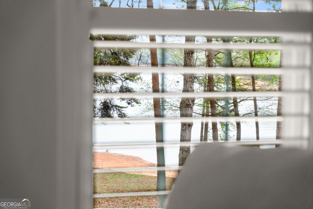 551 Lake Place Drive 5, Lavonia, GA 30553