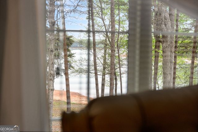 551 Lake Place Drive 5, Lavonia, GA 30553