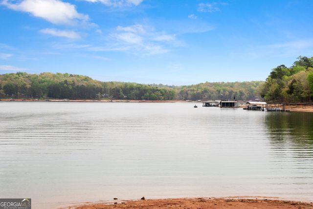 551 Lake Place Drive 5, Lavonia, GA 30553