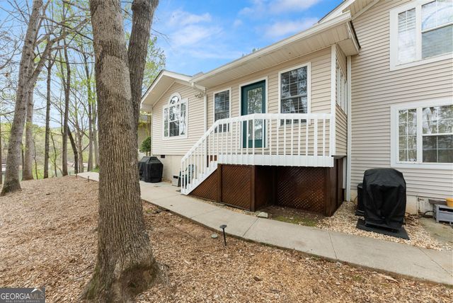 551 Lake Place Drive 5, Lavonia, GA 30553