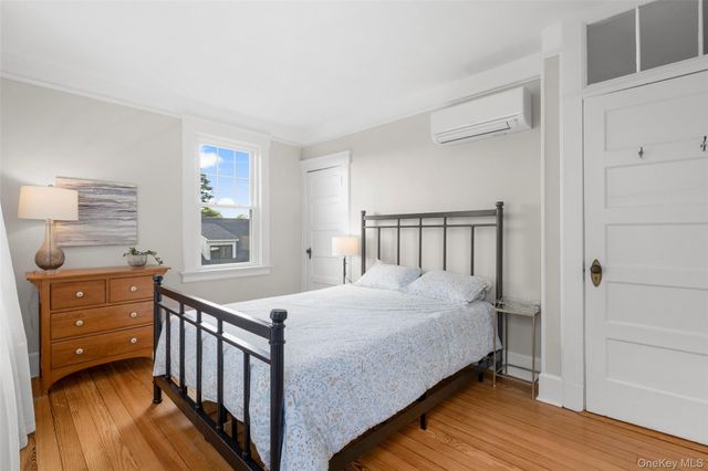 49 Weaver Street, Larchmont, NY 10538