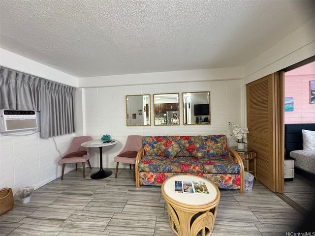 417 Nohonani Street 410, Honolulu, HI 96815