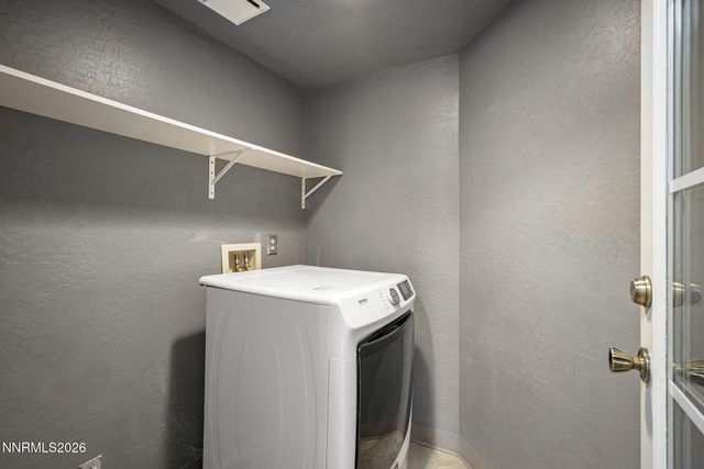 2152 Wabash Circle, Sparks, NV 89434