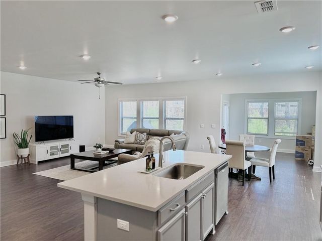 3075 Summerpoint Crossing, Cumming, GA 30028