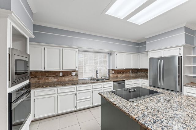 1911 Triple Mast Circle, League City, TX 77573