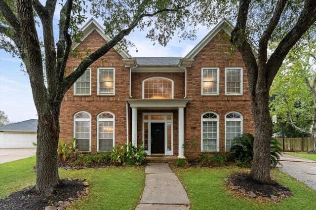 1911 Triple Mast Circle, League City, TX 77573