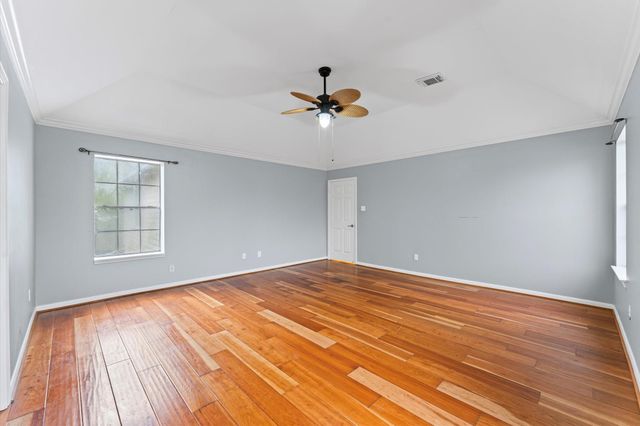 1911 Triple Mast Circle, League City, TX 77573