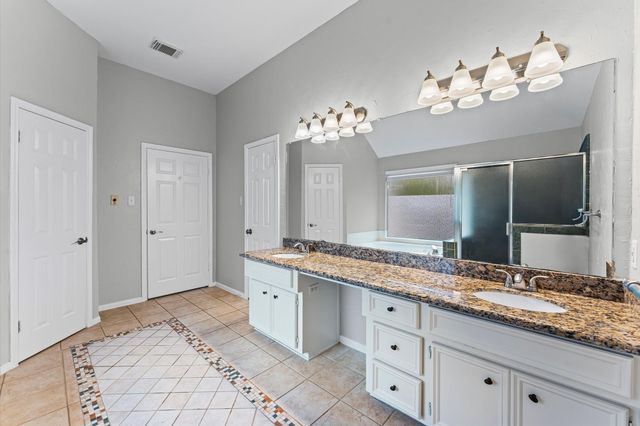 1911 Triple Mast Circle, League City, TX 77573