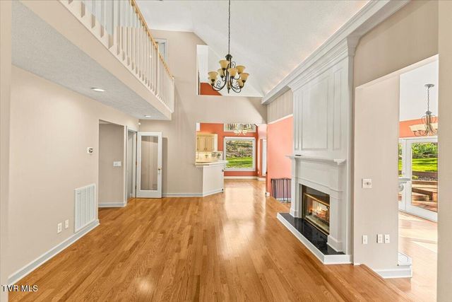 1801 Bramblewood Drive, Kingsport, TN 37660