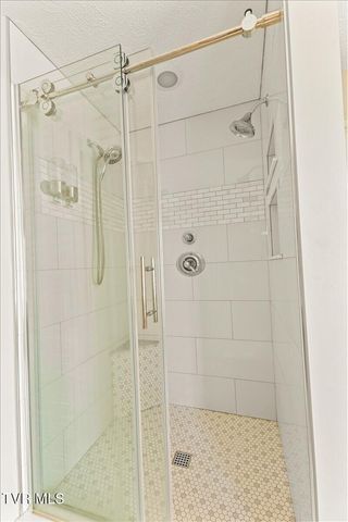 1801 Bramblewood Drive, Kingsport, TN 37660