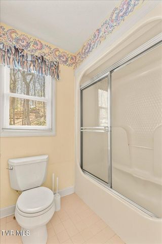 1801 Bramblewood Drive, Kingsport, TN 37660