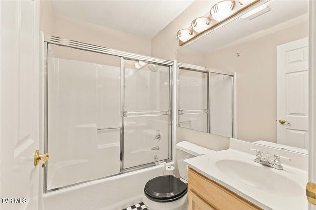 1801 Bramblewood Drive, Kingsport, TN 37660