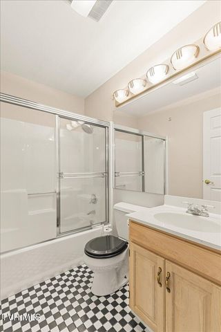 1801 Bramblewood Drive, Kingsport, TN 37660