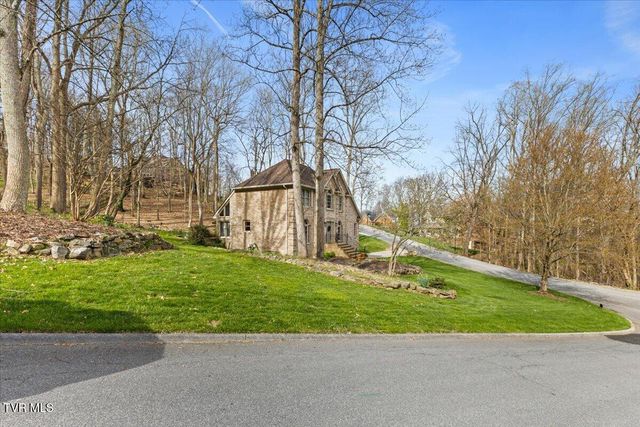 1801 Bramblewood Drive, Kingsport, TN 37660