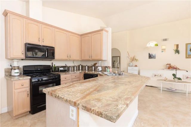 29745 Via Las Chacras, Temecula, CA 92591