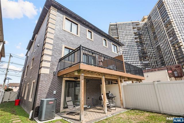 6 Marion Avenue B, Cliffside Park, NJ 07010