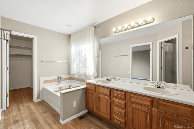 3143 White Oak Street, Highlands Ranch, CO 80129