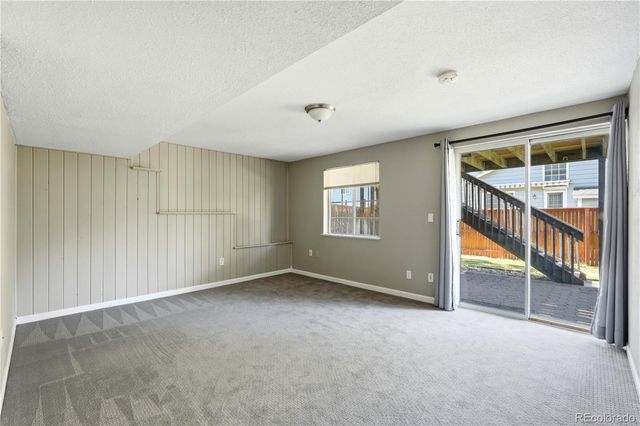 3143 White Oak Street, Highlands Ranch, CO 80129