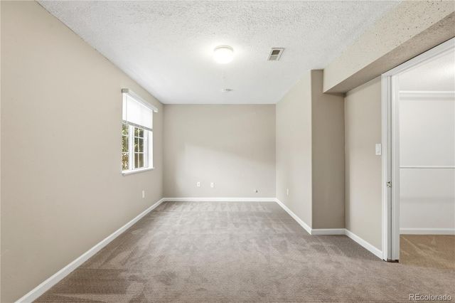 3143 White Oak Street, Highlands Ranch, CO 80129