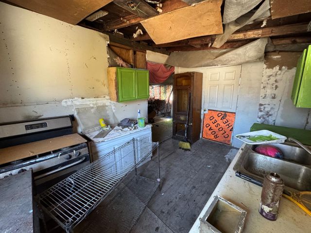 843 N Lafayette Avenue, Fresno, CA 93728