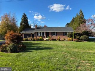 418 HEISERS LANE, Carlisle, PA 17015