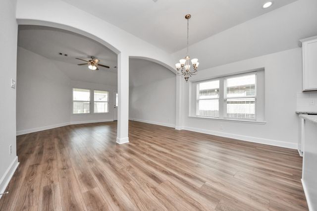 1614 Diamond Mountain Drive, Rosharon, TX 77583